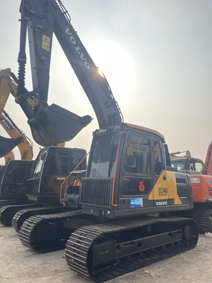 VOLVO EC140 - Pásové rýpadlo: obrázok 2 VOLVO EC140 - Pásové rýpadlo: obrázok 2