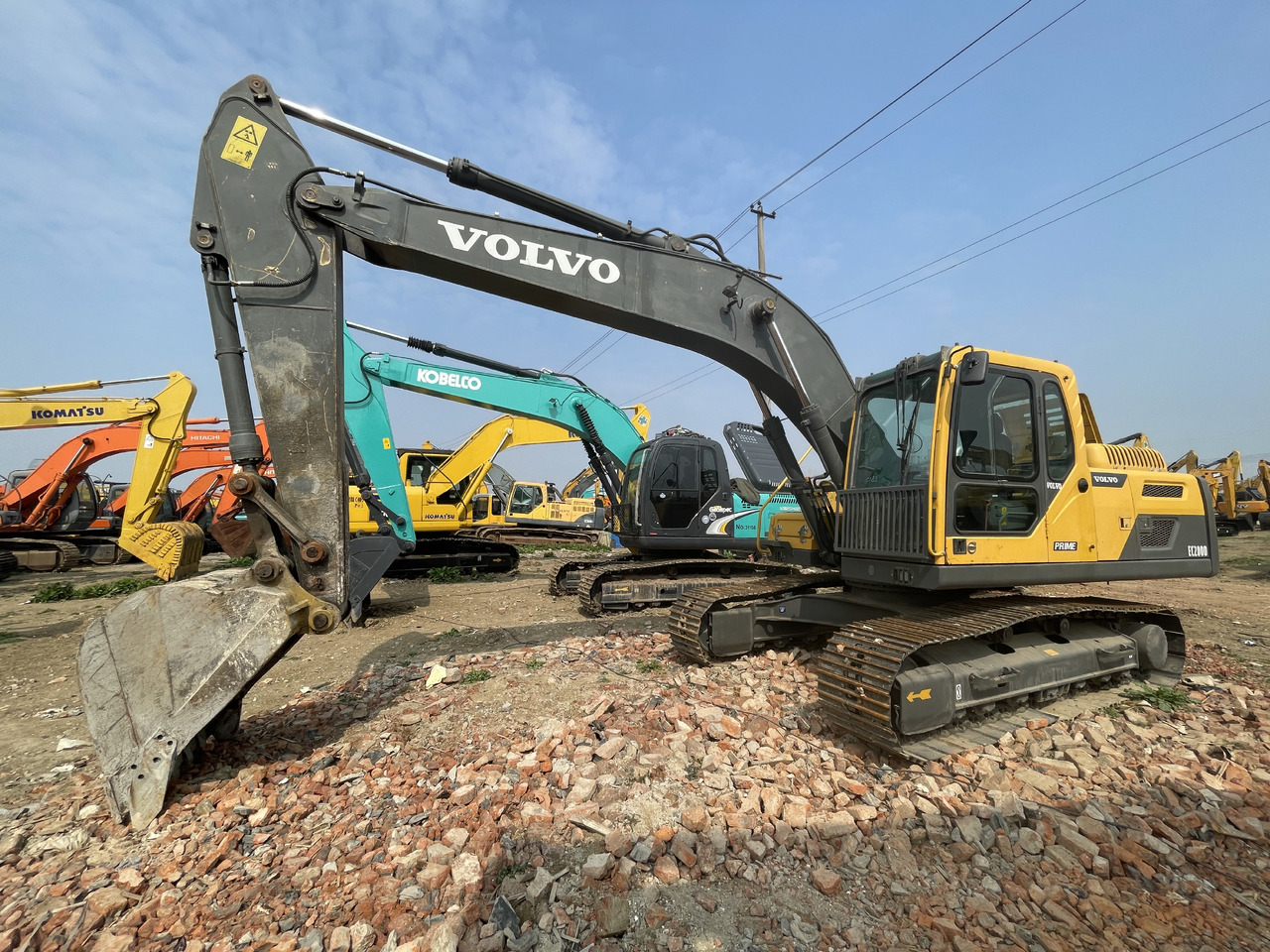 VOLVO EC200D - Pásové rýpadlo: obrázok 3 VOLVO EC200D - Pásové rýpadlo: obrázok 3