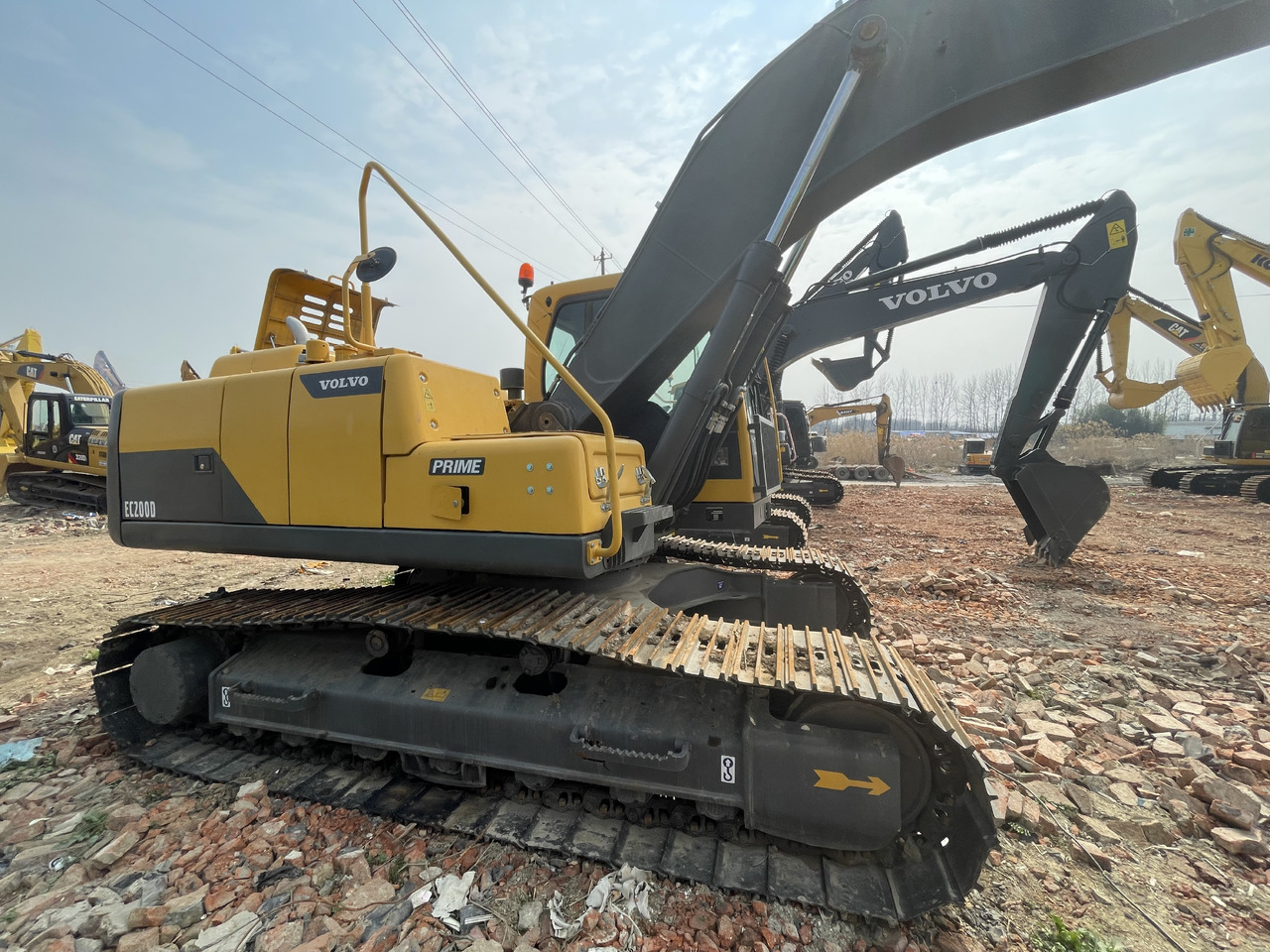 VOLVO EC200D - Pásové rýpadlo: obrázok 2 VOLVO EC200D - Pásové rýpadlo: obrázok 2
