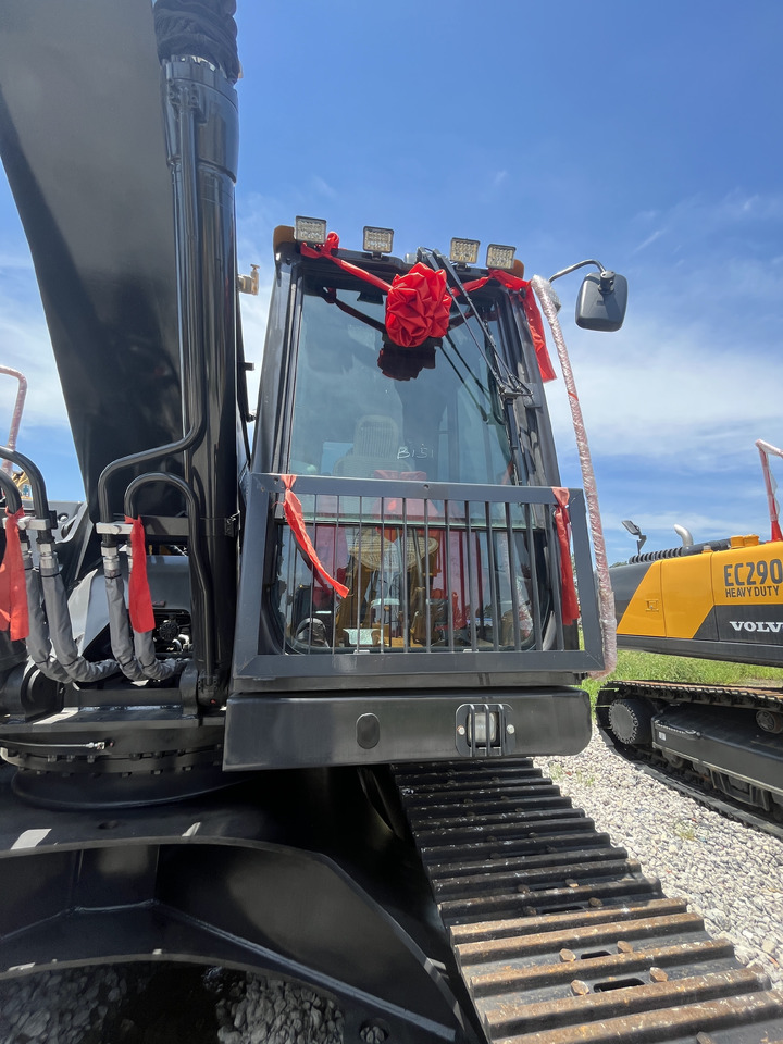 Volvo EC300DL - Pásové rýpadlo: obrázok 3 Volvo EC300DL - Pásové rýpadlo: obrázok 3