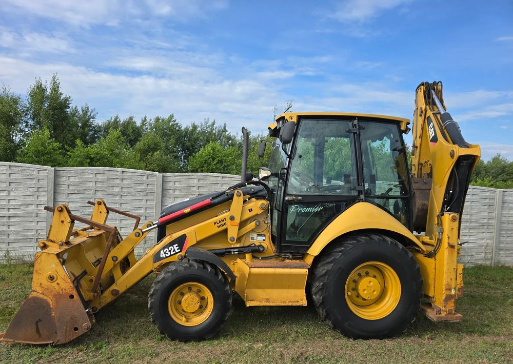 Caterpillar - Rýpadlo-nakladač: obrázok 4 Caterpillar - Rýpadlo-nakladač: obrázok 4