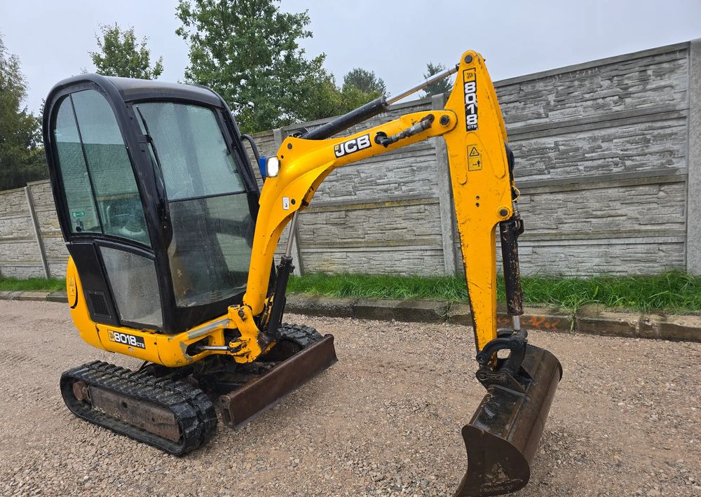 JCB - Mini rýpadlo: obrázok 1 JCB - Mini rýpadlo: obrázok 1