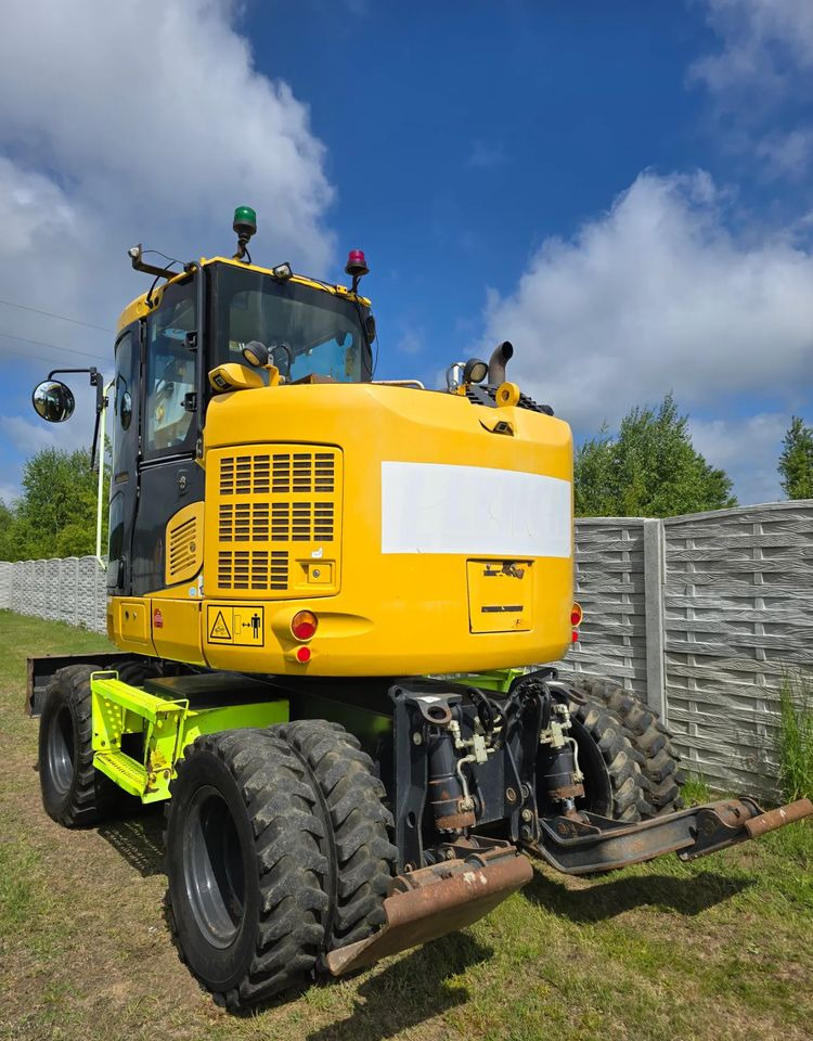 Komatsu - Kolesové rýpadlo: obrázok 3 Komatsu - Kolesové rýpadlo: obrázok 3