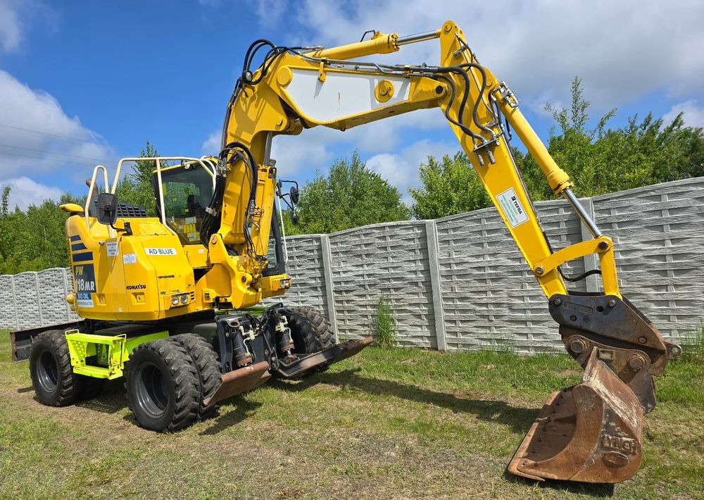 Komatsu - Kolesové rýpadlo: obrázok 2 Komatsu - Kolesové rýpadlo: obrázok 2