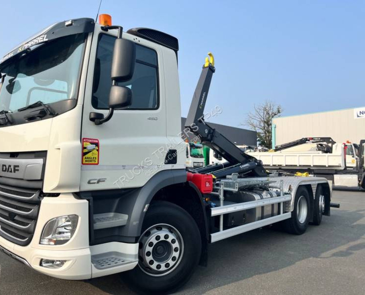 DAF CF 450 - Hákový nosič kontajnerov: obrázok 1 DAF CF 450 - Hákový nosič kontajnerov: obrázok 1
