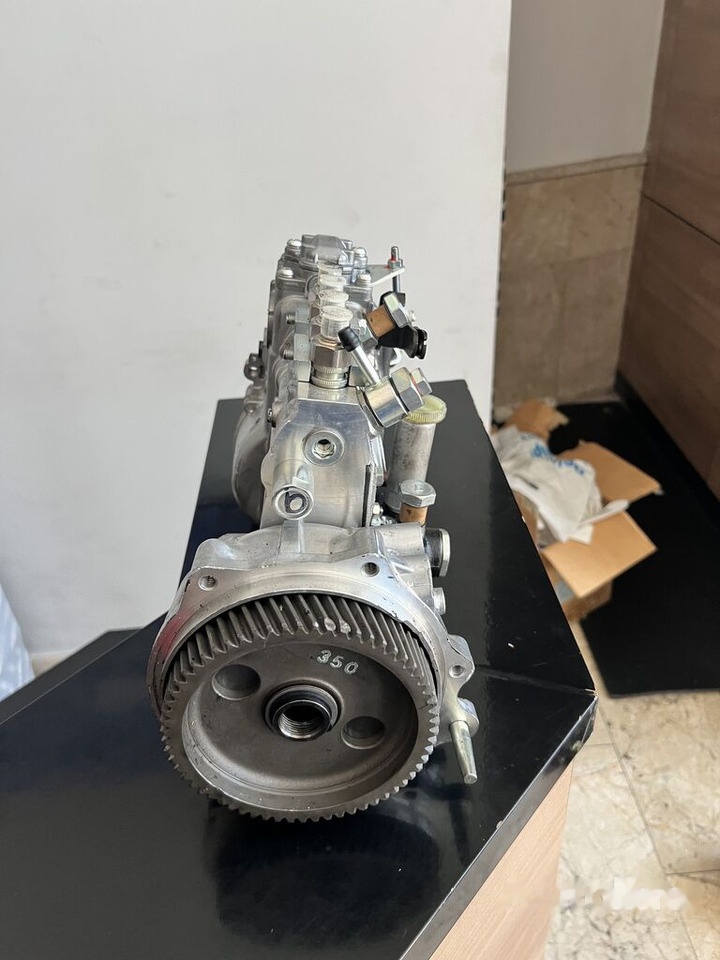 Bosch Denso Mitsubishi 20000-2023 - Palivové čerpadlo pre Nákladné auto: obrázok 1 Bosch Denso Mitsubishi 20000-2023 - Palivové čerpadlo pre Nákladné auto: obrázok 1