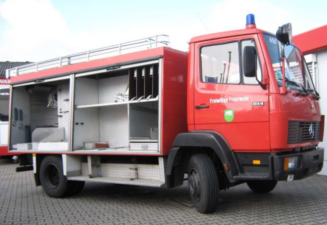 1989 Mercedes-Benz 814 / Redningsbil - Hasičské vozidlo: obrázok 2 1989 Mercedes-Benz 814 / Redningsbil - Hasičské vozidlo: obrázok 2