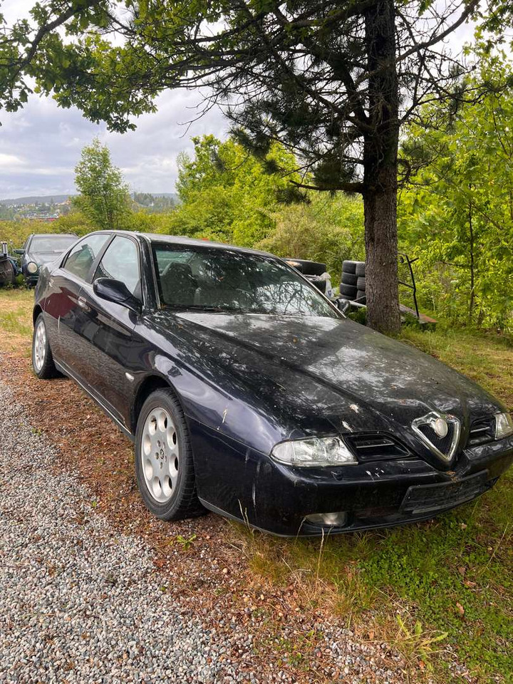 1999 Alfa Romeo 166 - Sedan: obrázok 1 1999 Alfa Romeo 166 - Sedan: obrázok 1