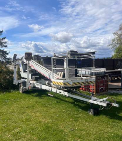 2000 Tilhengerlift Dino 150ZX lift - Pracovná plošina: obrázok 1 2000 Tilhengerlift Dino 150ZX lift - Pracovná plošina: obrázok 1