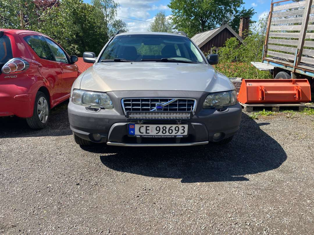 2001 Volvo XC70 EU-GODKJENT (rep.-objekt) - Automobil: obrázok 3 2001 Volvo XC70 EU-GODKJENT (rep.-objekt) - Automobil: obrázok 3