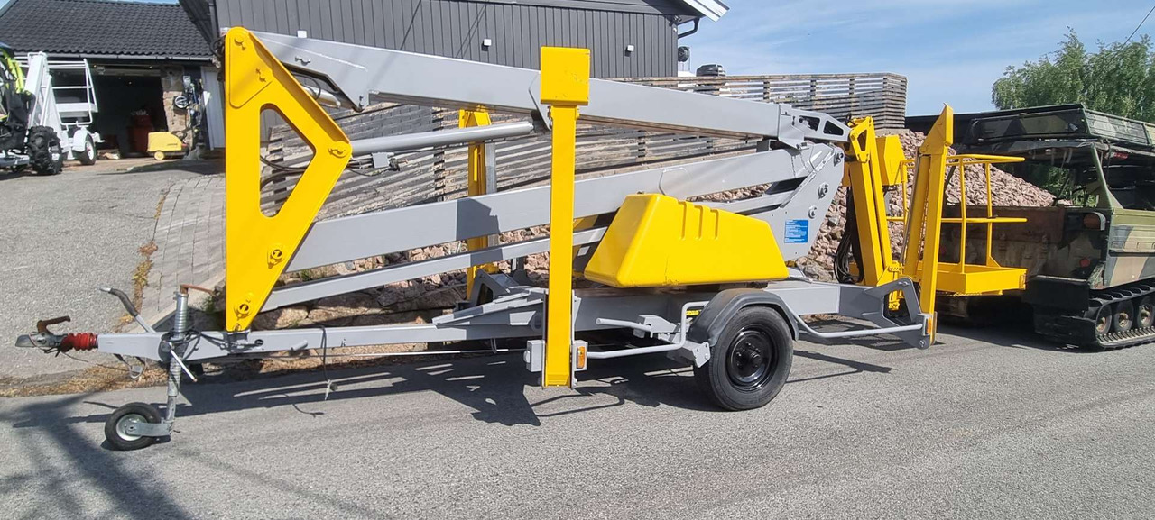 2005 Aerial K17t 18 m LIFT 2005 mod sertifisert - Pracovná plošina: obrázok 3 2005 Aerial K17t 18 m LIFT 2005 mod sertifisert - Pracovná plošina: obrázok 3