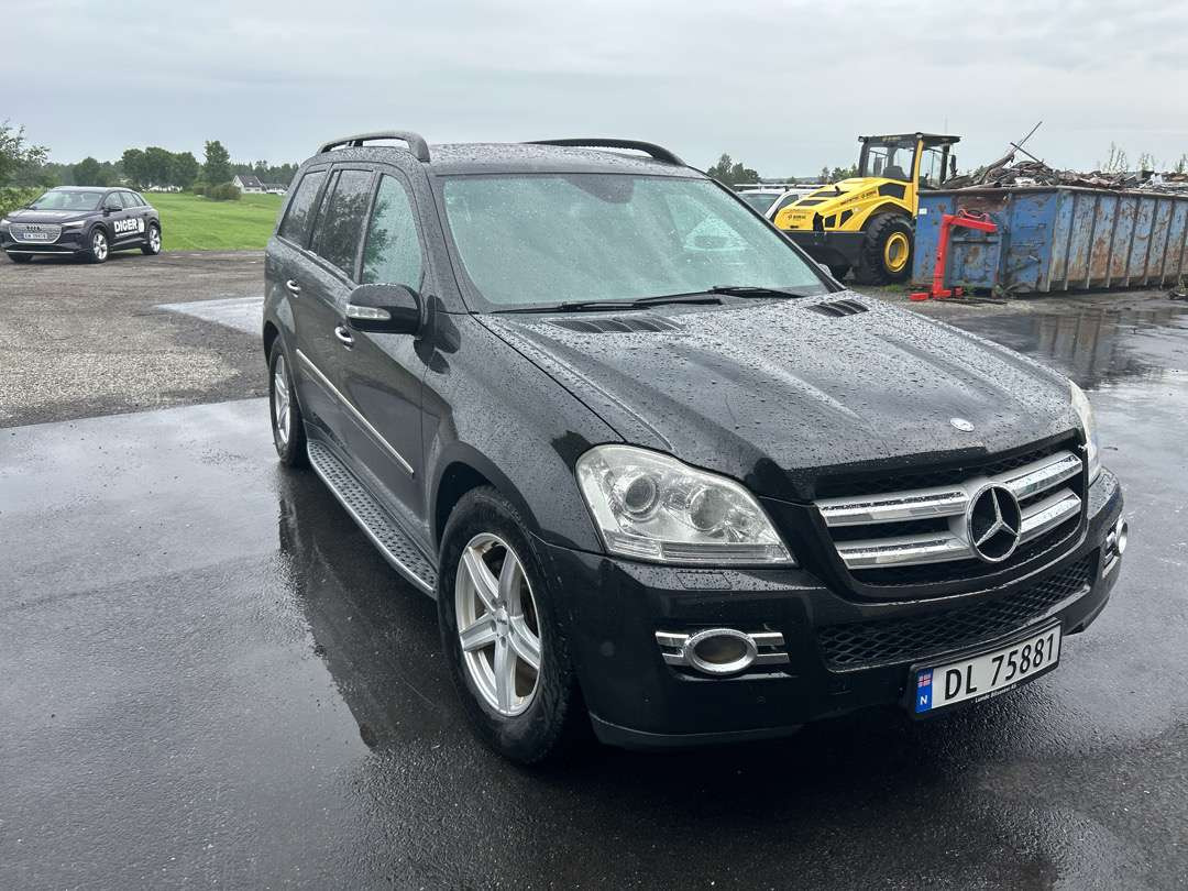 2006 Personbil MERCEDES-BENZ GL 320 CDI 4MATIC EU-godkjent - Automobil: obrázok 2 2006 Personbil MERCEDES-BENZ GL 320 CDI 4MATIC EU-godkjent - Automobil: obrázok 2