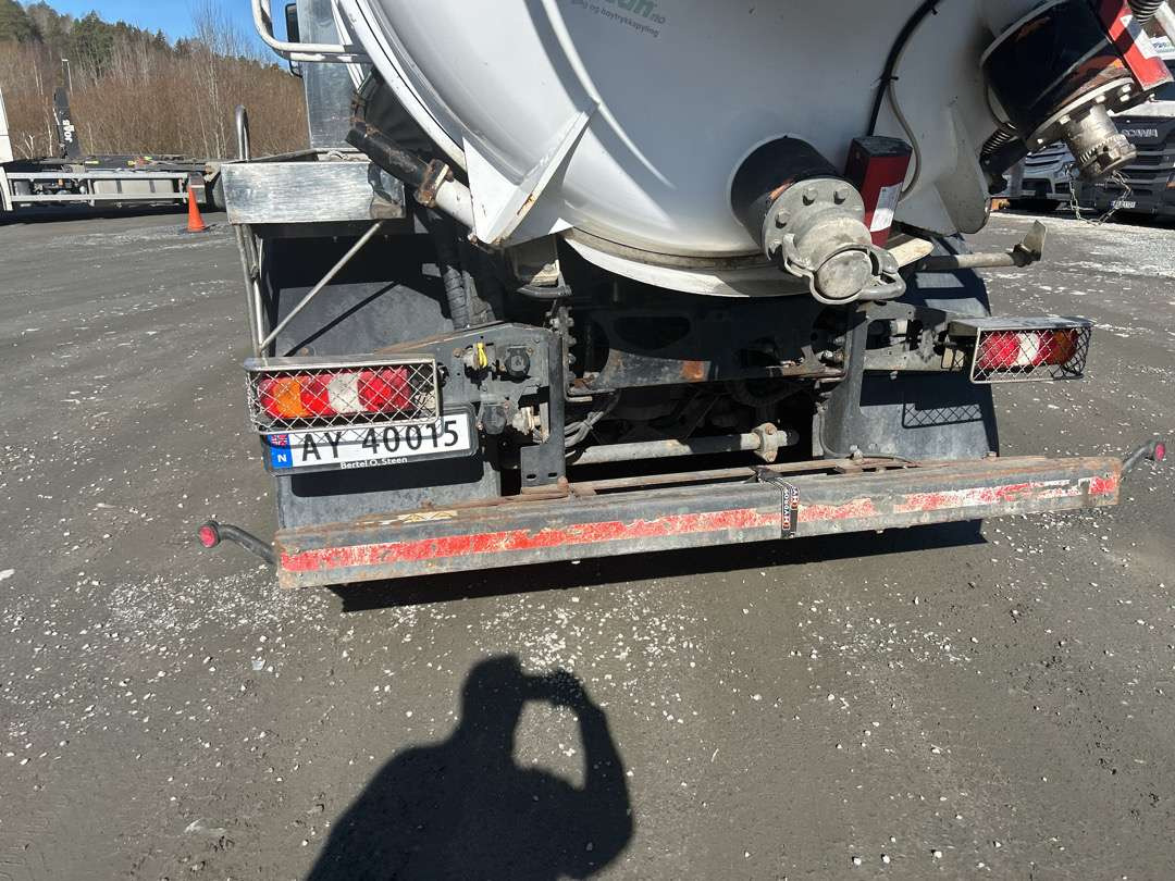 2019 Kombibil MERCEDES-BENZ AROCS 2543 KDIR  EU-godkjent Euroklasse 6T - Fekálne vozidlo: obrázok 5 2019 Kombibil MERCEDES-BENZ AROCS 2543 KDIR  EU-godkjent Euroklasse 6T - Fekálne vozidlo: obrázok 5