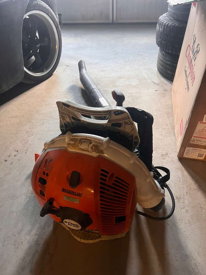 2023 Stihl BR 600 løvblåser - Záhradná technika: obrázok 1 2023 Stihl BR 600 løvblåser - Záhradná technika: obrázok 1