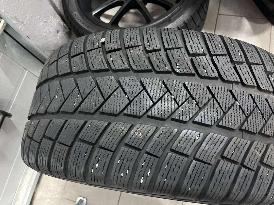 Eksklusive dekk og felger til Mercedes G-Class (G-Wagon) - Nástroj/ Vybavenie: obrázok 4 Eksklusive dekk og felger til Mercedes G-Class (G-Wagon) - Nástroj/ Vybavenie: obrázok 4