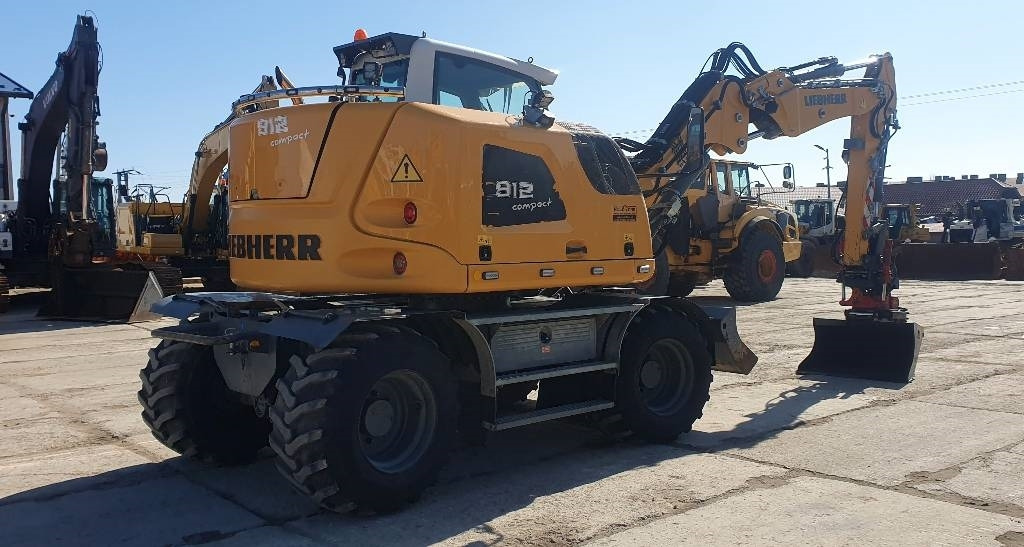 Liebherr A 912 compact - Kolesové rýpadlo: obrázok 4 Liebherr A 912 compact - Kolesové rýpadlo: obrázok 4