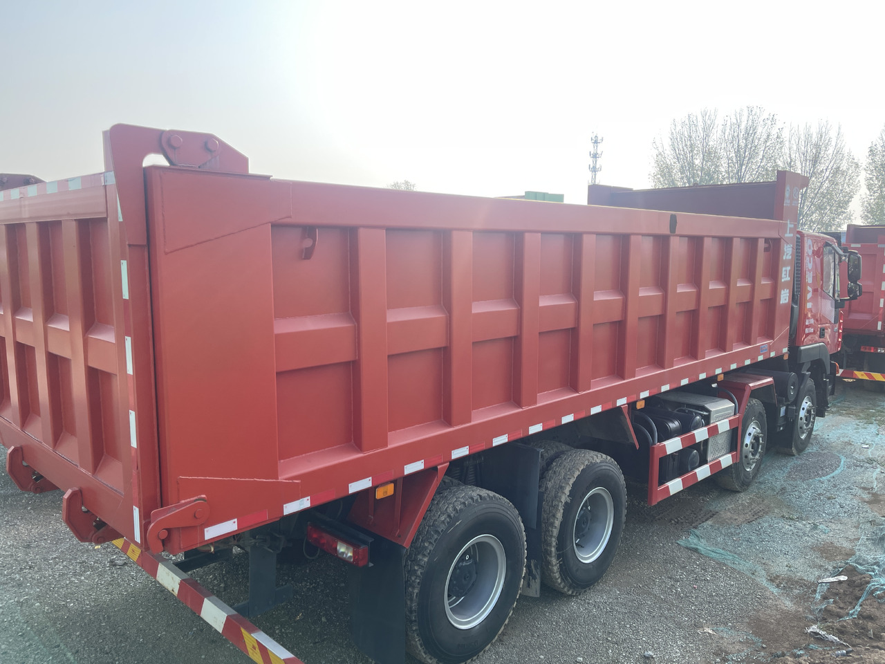 HONGYAN C6 - Sklápač: obrázok 5 HONGYAN C6 - Sklápač: obrázok 5