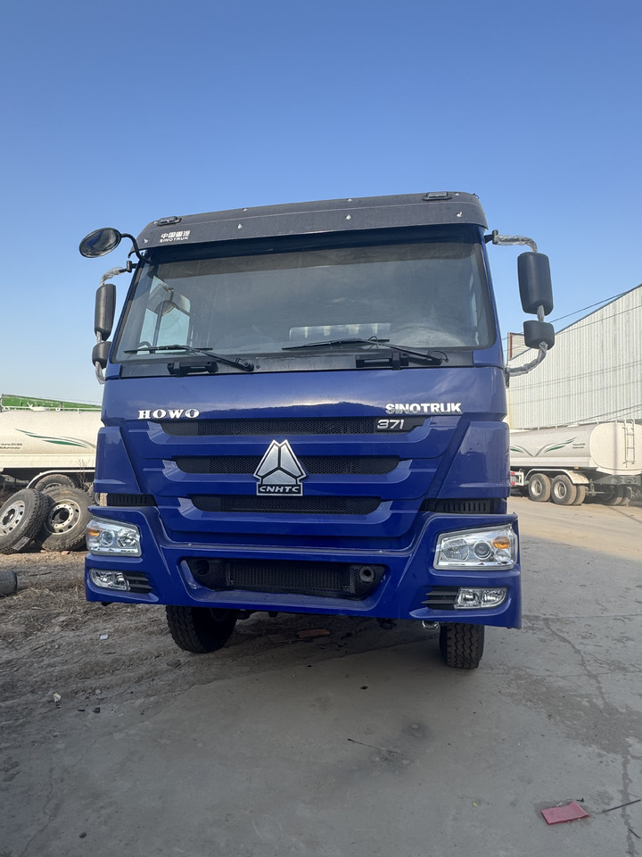 HOWO - Skříňový nákladní auto: obrázok 3 HOWO - Skříňový nákladní auto: obrázok 3