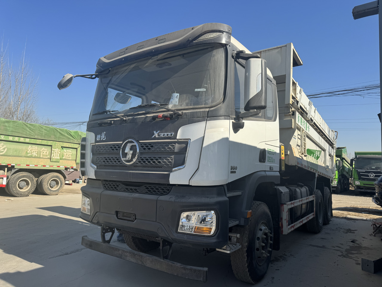 SHACMAN X3000 - Sklápač: obrázok 1 SHACMAN X3000 - Sklápač: obrázok 1