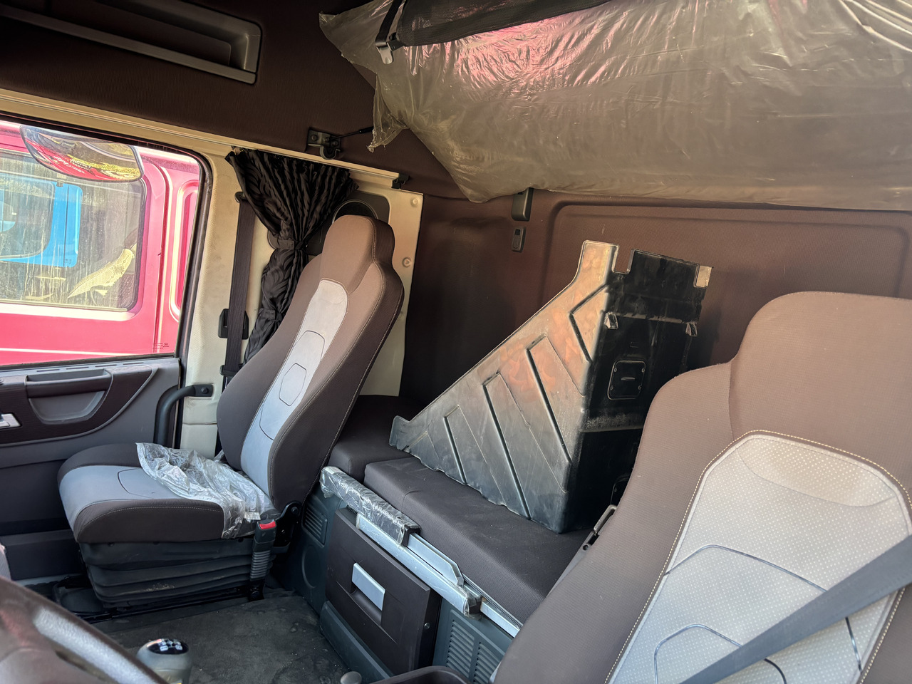 DONGFENG GX - Ťahač: obrázok 3 DONGFENG GX - Ťahač: obrázok 3