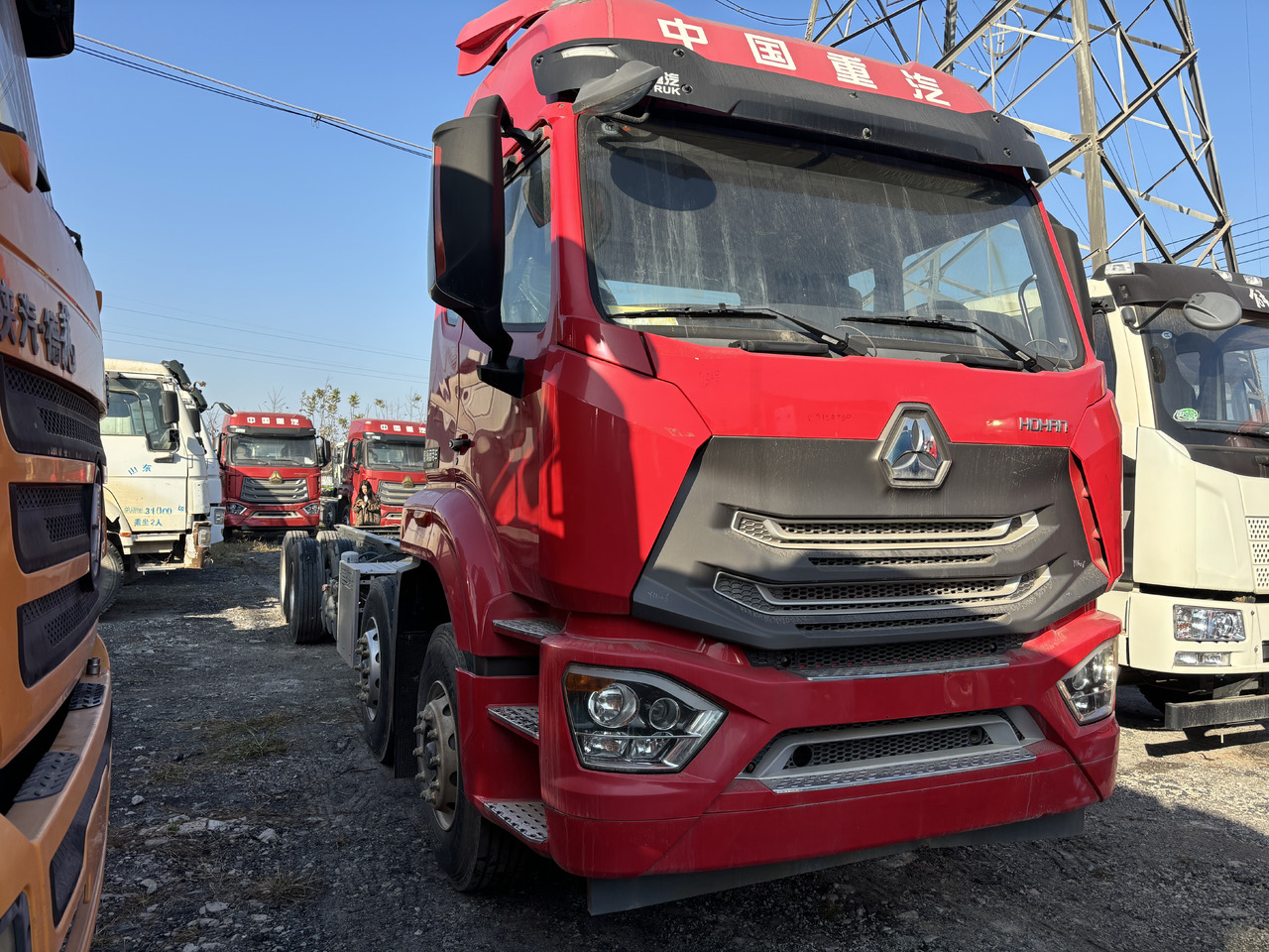 SINOTRUCK HAOHAN N7 - Ťahač: obrázok 1 SINOTRUCK HAOHAN N7 - Ťahač: obrázok 1
