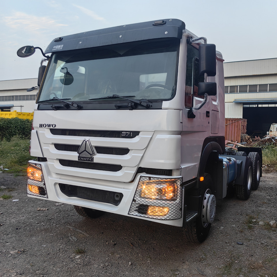 SINOTRUCK HOWO - Ťahač: obrázok 2 SINOTRUCK HOWO - Ťahač: obrázok 2