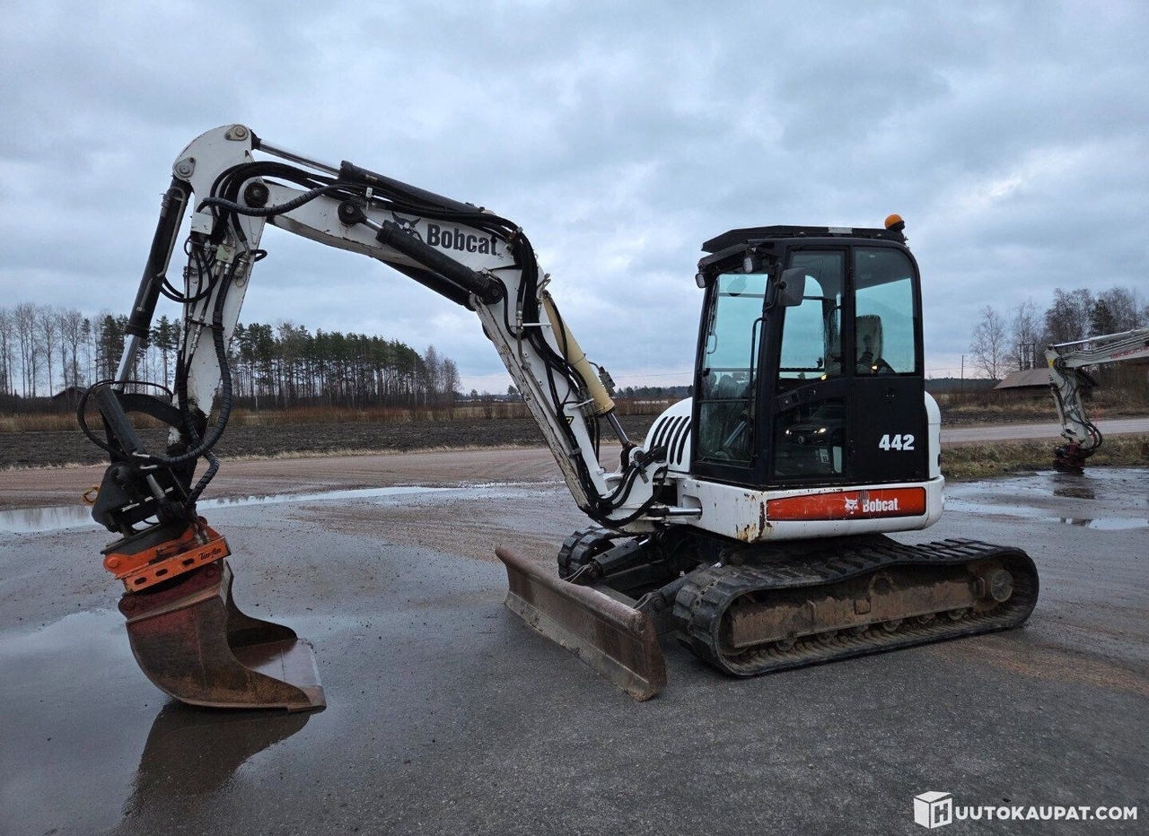 Bobcat 442, 2006, Diesel, 4,565 h Excavator, Honkajoki - Mini rýpadlo: obrázok 1 Bobcat 442, 2006, Diesel, 4,565 h Excavator, Honkajoki - Mini rýpadlo: obrázok 1