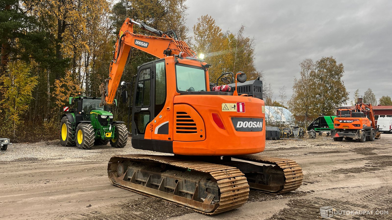 Doosan DX140LCR-5, 2020, telakaivinkone, Vantaa - Pásové rýpadlo: obrázok 4 Doosan DX140LCR-5, 2020, telakaivinkone, Vantaa - Pásové rýpadlo: obrázok 4