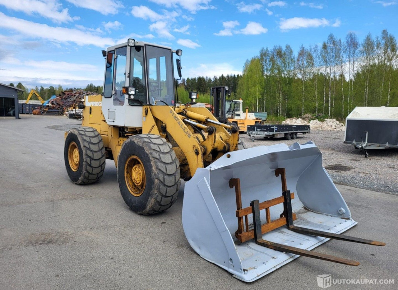 Fiat-Allis FR10B, 1991, Diesel, 7 254 h Pyöräkuormaaja, Virrat - Kolesový nakladač: obrázok 4 Fiat-Allis FR10B, 1991, Diesel, 7 254 h Pyöräkuormaaja, Virrat - Kolesový nakladač: obrázok 4