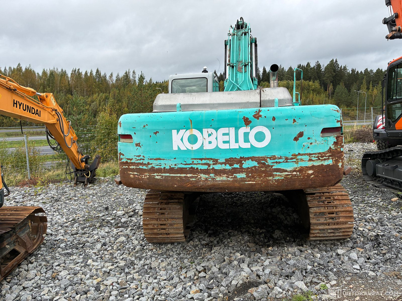 Kobelco SK330LC-6E, 2002, 18 900 h Kaivinkone WTK, Lempäälä - Pásové rýpadlo: obrázok 5 Kobelco SK330LC-6E, 2002, 18 900 h Kaivinkone WTK, Lempäälä - Pásové rýpadlo: obrázok 5