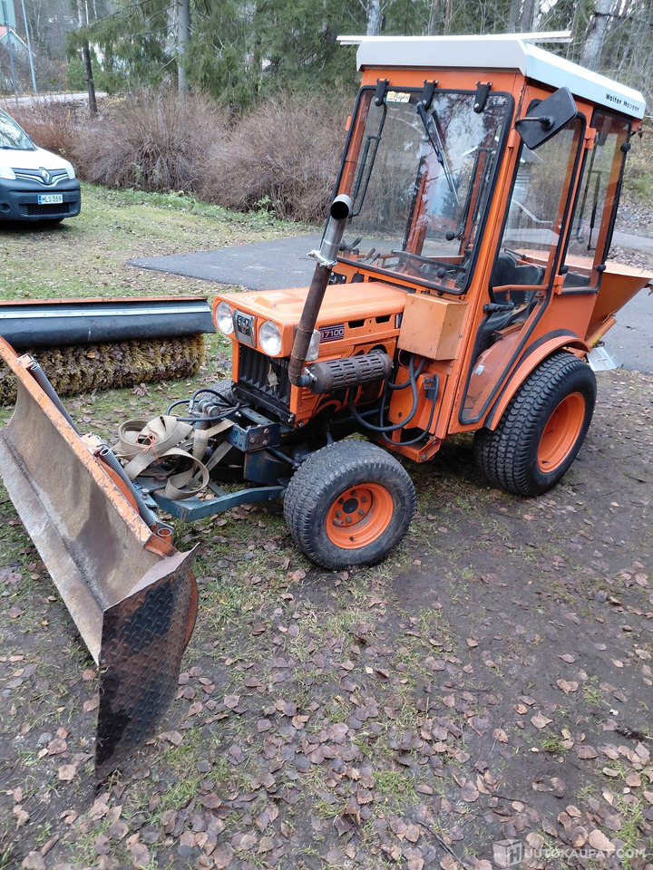 Kompaktný traktor Kubota B7100, 1990, Lahti: obrázok 1