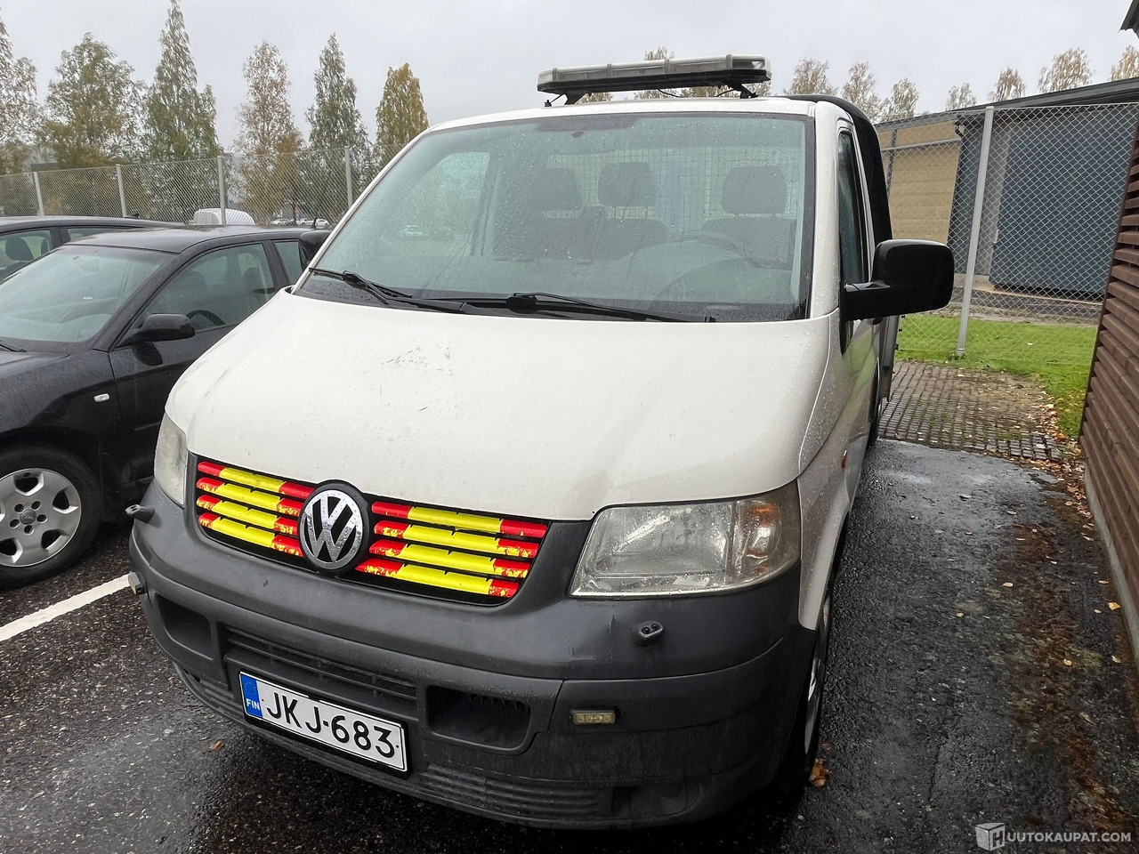Volkswagen Transporter, lava-auto, 2007, korjattavaksi, Salo - Nákladné auto: obrázok 4 Volkswagen Transporter, lava-auto, 2007, korjattavaksi, Salo - Nákladné auto: obrázok 4