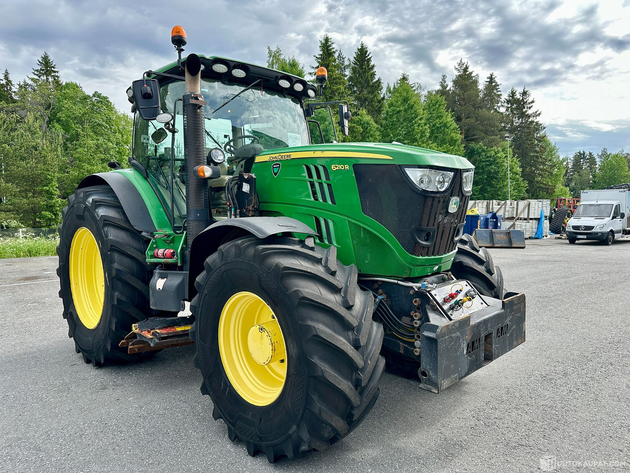 John Deere 6210 R AutoPower, 2013, 6.8 l, 11 400 h KATSO VARUSTEET!, Lempäälä - Poľnohospodárske stroje: obrázok 1 John Deere 6210 R AutoPower, 2013, 6.8 l, 11 400 h KATSO VARUSTEET!, Lempäälä - Poľnohospodárske stroje: obrázok 1