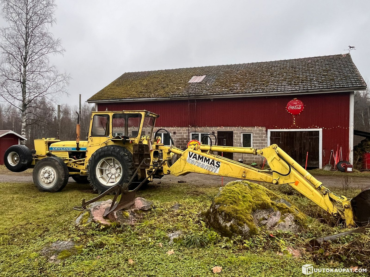Leyland, Vammas Kersantti, tractor excavator with three buckets and tracks, 1972, Hämeenlinna - Poľnohospodárske stroje: obrázok 4 Leyland, Vammas Kersantti, tractor excavator with three buckets and tracks, 1972, Hämeenlinna - Poľnohospodárske stroje: obrázok 4