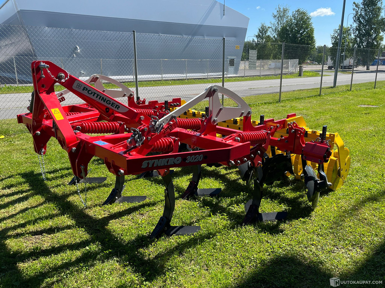 Pöttinger Synkro 3020 Nova, Kultivaattori pakkerilla, OKRASPECIAL, 2025, Hämeenlinna - Poľnohospodárske stroje: obrázok 1 Pöttinger Synkro 3020 Nova, Kultivaattori pakkerilla, OKRASPECIAL, 2025, Hämeenlinna - Poľnohospodárske stroje: obrázok 1