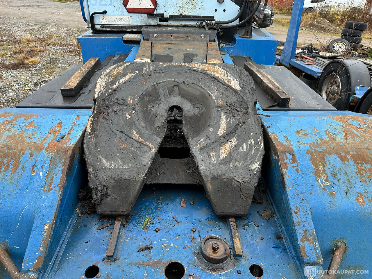 Sisu 4X4 Vetomestari terminaalitraktori, Kurikka - Terminálový ťahač: obrázok 3 Sisu 4X4 Vetomestari terminaalitraktori, Kurikka - Terminálový ťahač: obrázok 3