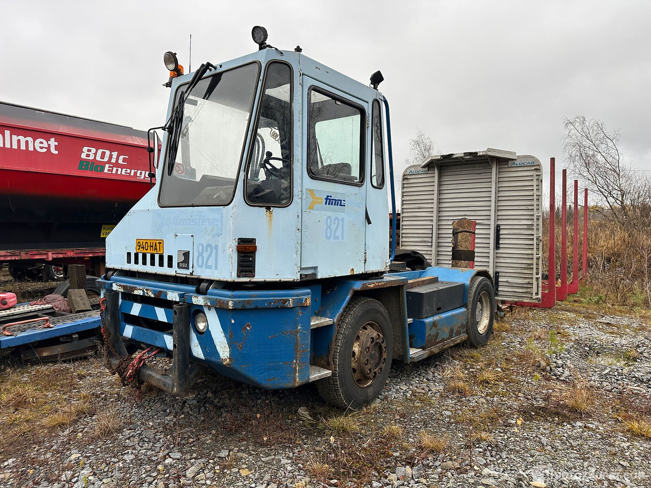 Sisu 4X4 Vetomestari terminaalitraktori, Kurikka - Terminálový ťahač: obrázok 1 Sisu 4X4 Vetomestari terminaalitraktori, Kurikka - Terminálový ťahač: obrázok 1