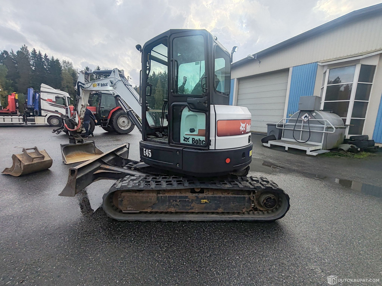 Stavebné stroje Bobcat E45 kaivinkone kahdella kauhalla, 1724H, 2021, Loimaa: obrázok 8