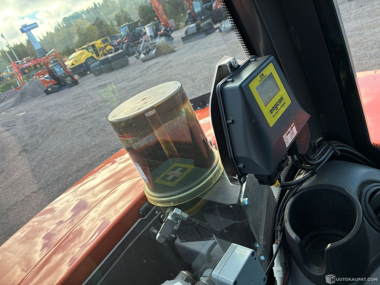 Stavebné stroje Hitachi ZX 95W-7, 2023 Pyörä alustainen kaivinkone, Pirkkala: obrázok 16