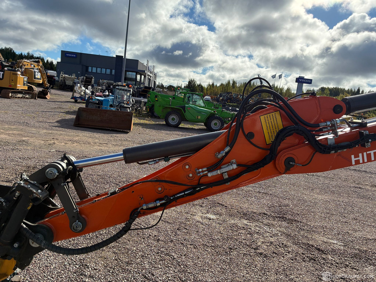 Stavebné stroje Hitachi ZX 95W-7, 2023 Pyörä alustainen kaivinkone, Pirkkala: obrázok 20