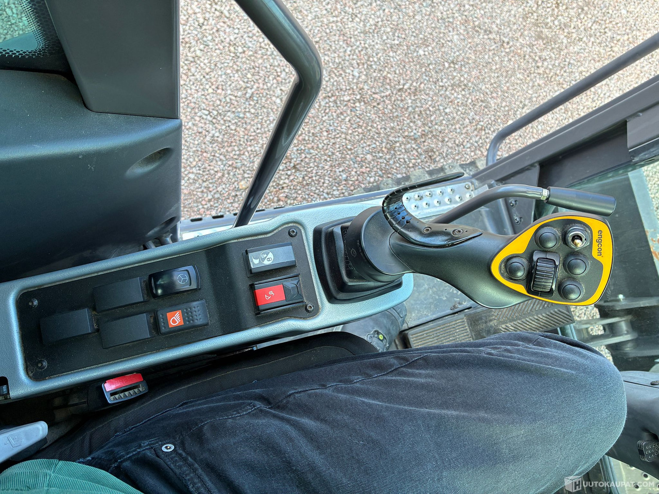 Stavebné stroje Hitachi ZX 95W-7, 2023 Pyörä alustainen kaivinkone, Pirkkala: obrázok 15