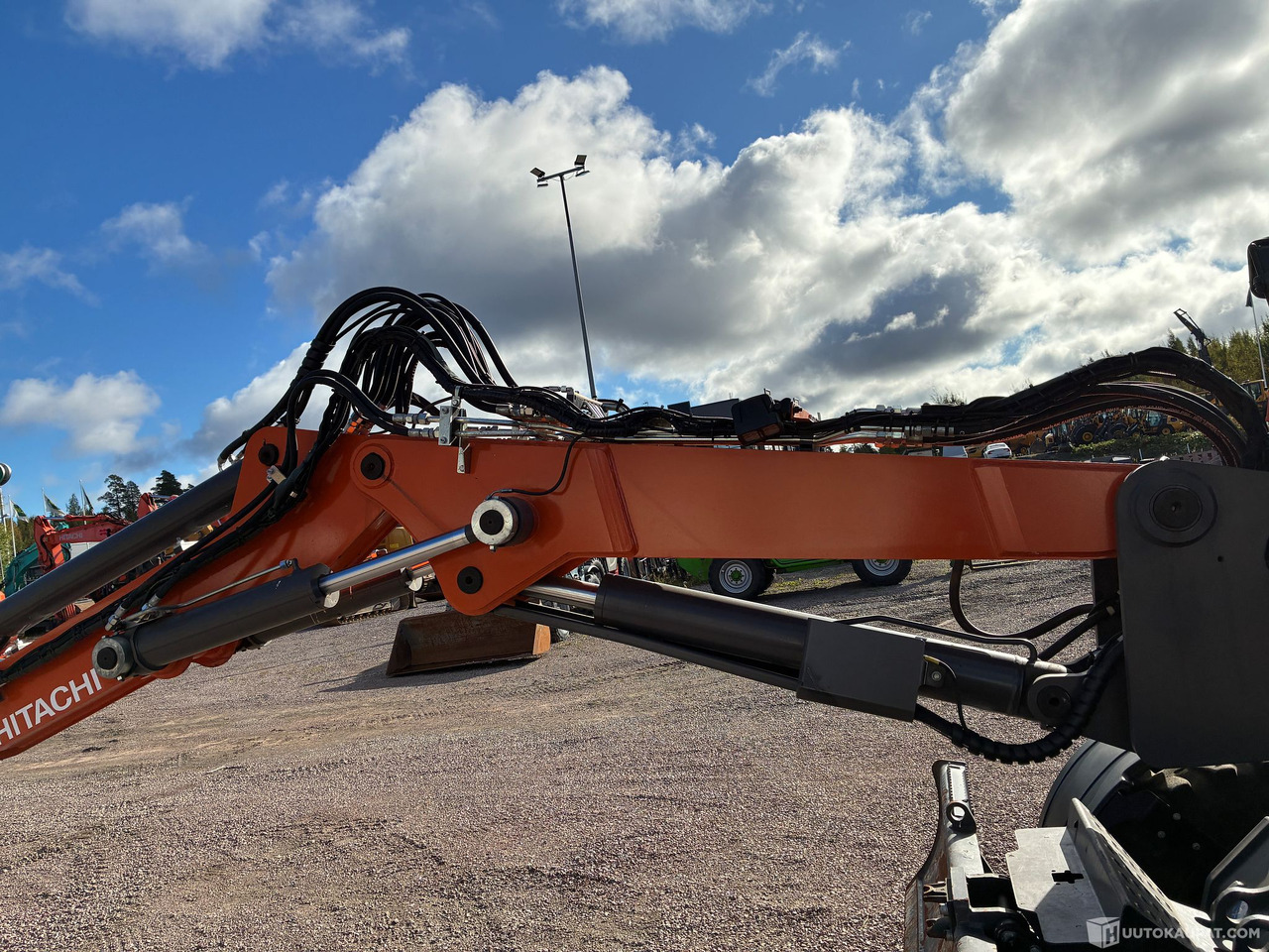 Stavebné stroje Hitachi ZX 95W-7, 2023 Pyörä alustainen kaivinkone, Pirkkala: obrázok 17