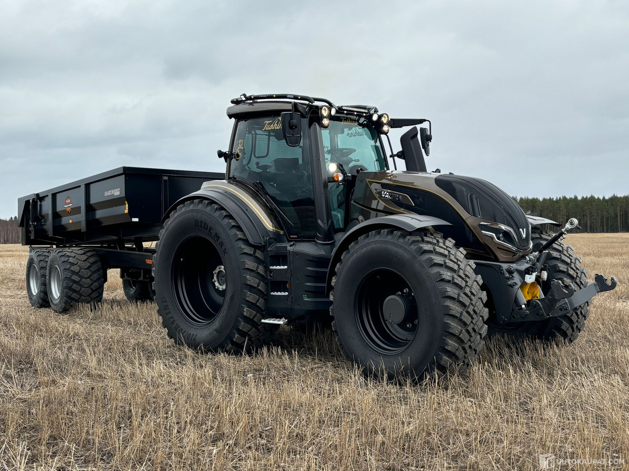 Valtra T 195 + Palmse Trailer, 2024 Tästä kylän komein yhdistelmä!, Kempele - Traktor: obrázok 3 Valtra T 195 + Palmse Trailer, 2024 Tästä kylän komein yhdistelmä!, Kempele - Traktor: obrázok 3