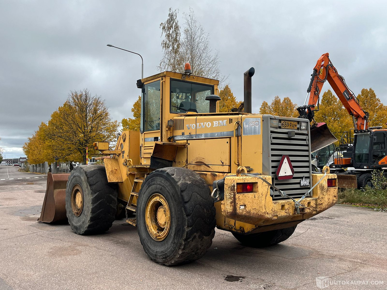Volvo BM L150, Pyöräkuormaaja, 1994, Kouvola - Kolesový nakladač: obrázok 3 Volvo BM L150, Pyöräkuormaaja, 1994, Kouvola - Kolesový nakladač: obrázok 3