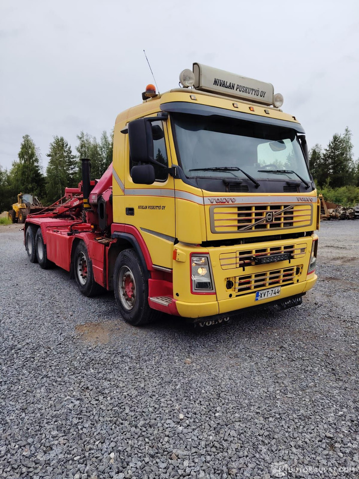 Volvo FM 12, 2005 + Hiab nosturi, Alavus - Nákladne vozidlo - káblový systém, Auto s hydraulickou rukou: obrázok 2 Volvo FM 12, 2005 + Hiab nosturi, Alavus - Nákladne vozidlo - káblový systém, Auto s hydraulickou rukou: obrázok 2