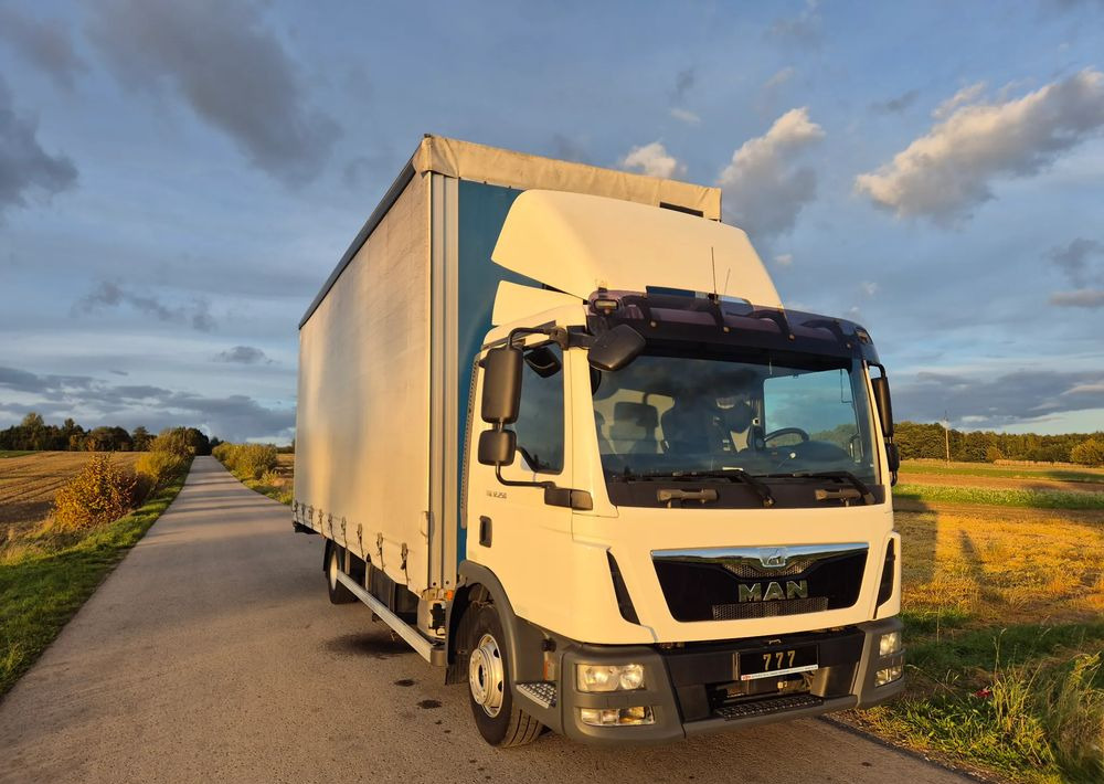 MAN TGL 12.250 6.2m 7.6m HAK AUTOMAT KLIMA 12000kg ESP EURO 6 mega / TOP STAN / okazja nauka jazdy MOŻLIWOŚĆ DOSTOSOWANIA elka - Plachtové nákladné vozidlo: obrázok 2 MAN TGL 12.250 6.2m 7.6m HAK AUTOMAT KLIMA 12000kg ESP EURO 6 mega / TOP STAN / okazja nauka jazdy MOŻLIWOŚĆ DOSTOSOWANIA elka - Plachtové nákladné vozidlo: obrázok 2