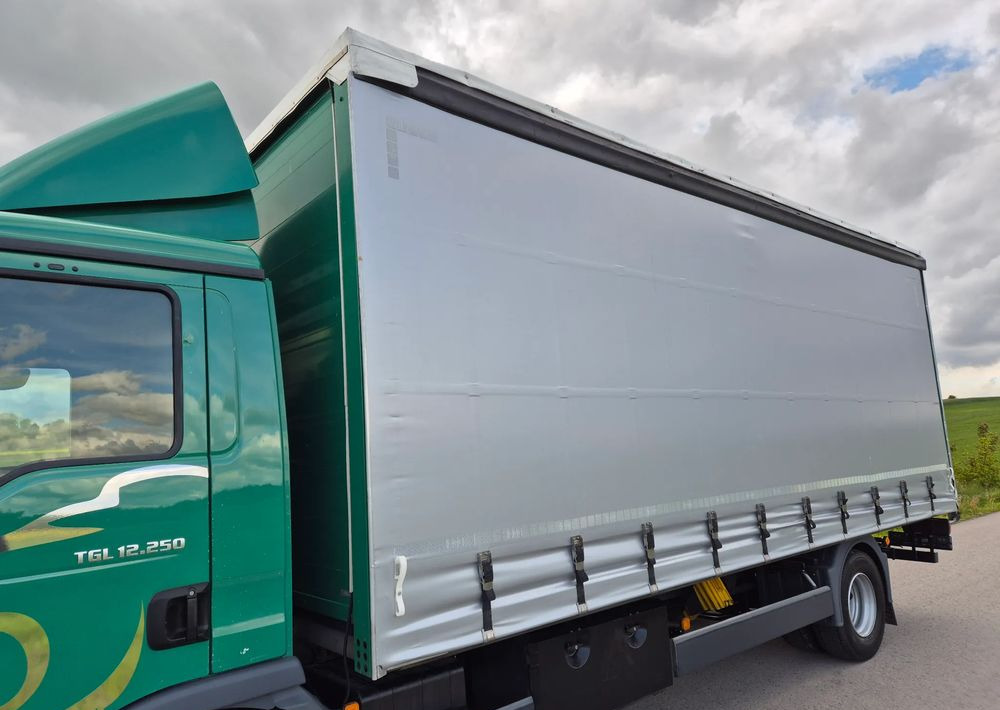 MAN TGL 12.250 6.2m AUTOMAT KLIMA z Niemiec ESP nowe opony EURO 6 / 4.75 rozstaw / zawiesie na wózek widłowy / TOP STAN / okazja nauka jazdy MOŻLIWOŚĆ DOSTOSOWANIA 12t - Plachtové nákladné vozidlo: obrázok 4 MAN TGL 12.250 6.2m AUTOMAT KLIMA z Niemiec ESP nowe opony EURO 6 / 4.75 rozstaw / zawiesie na wózek widłowy / TOP STAN / okazja nauka jazdy MOŻLIWOŚĆ DOSTOSOWANIA 12t - Plachtové nákladné vozidlo: obrázok 4