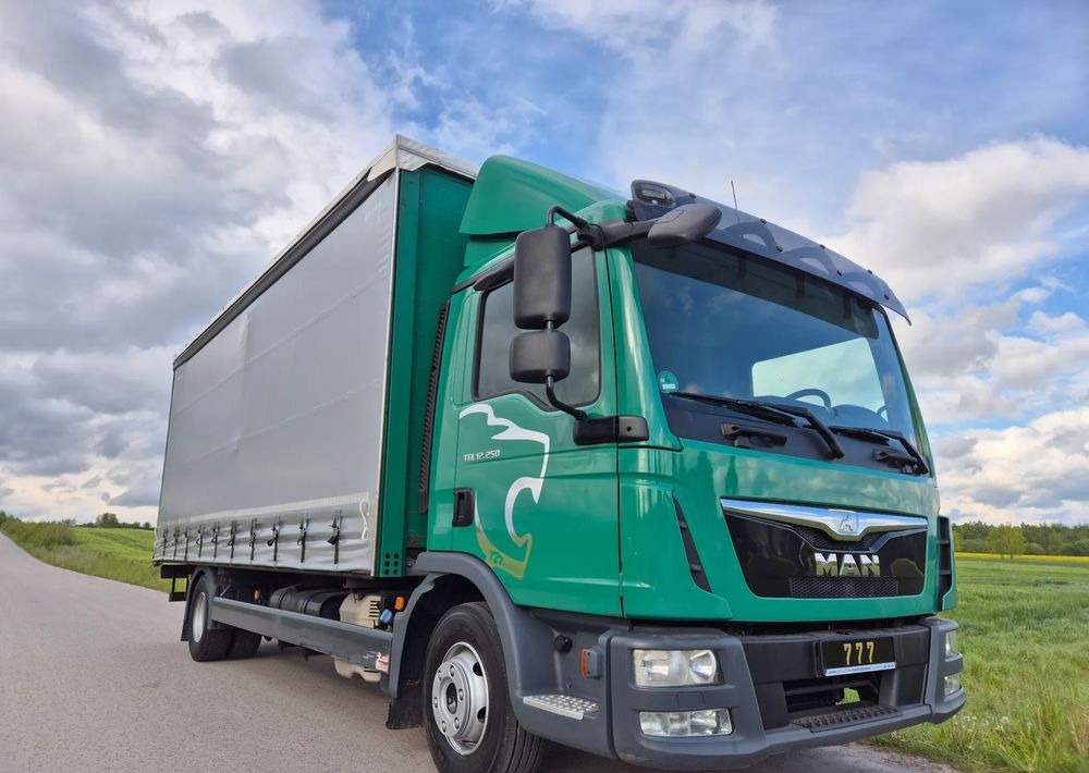 MAN TGL 12.250 6.2m AUTOMAT KLIMA z Niemiec ESP nowe opony EURO 6 / 4.75 rozstaw / zawiesie na wózek widłowy / TOP STAN / okazja nauka jazdy MOŻLIWOŚĆ DOSTOSOWANIA 12t - Plachtové nákladné vozidlo: obrázok 1 MAN TGL 12.250 6.2m AUTOMAT KLIMA z Niemiec ESP nowe opony EURO 6 / 4.75 rozstaw / zawiesie na wózek widłowy / TOP STAN / okazja nauka jazdy MOŻLIWOŚĆ DOSTOSOWANIA 12t - Plachtové nákladné vozidlo: obrázok 1