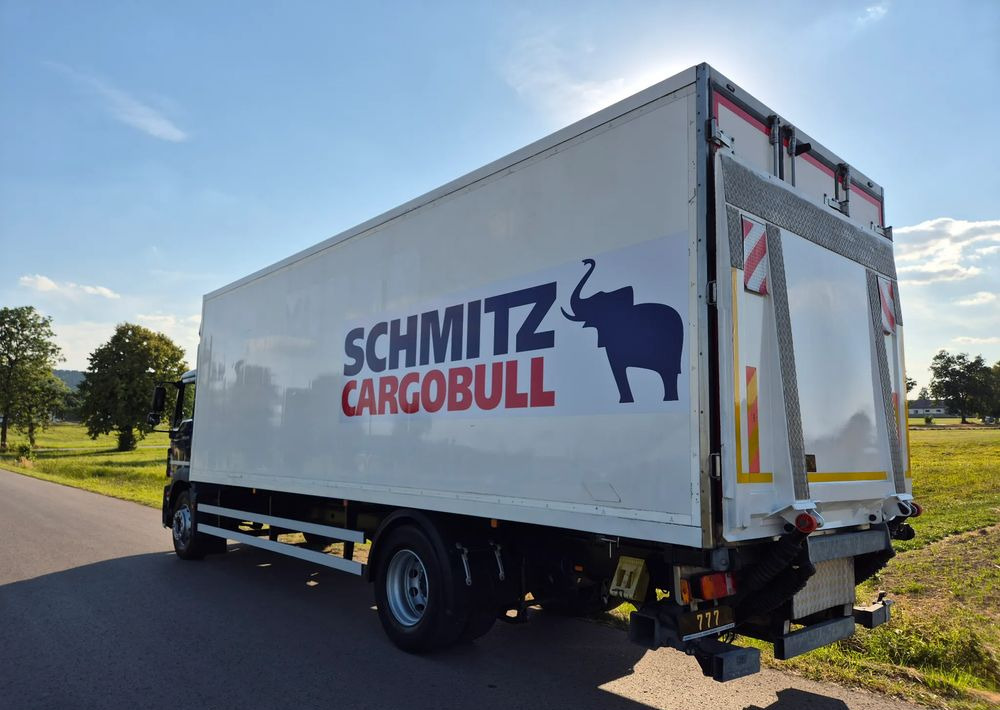 MAN TGM 18.250 Carrier 1950 D/E z Holandii / TOP STAN / 7.5m / 18 palet / winda + drzwi boczne / OKAZJA - Chladirenské nákladné vozidlo: obrázok 2 MAN TGM 18.250 Carrier 1950 D/E z Holandii / TOP STAN / 7.5m / 18 palet / winda + drzwi boczne / OKAZJA - Chladirenské nákladné vozidlo: obrázok 2