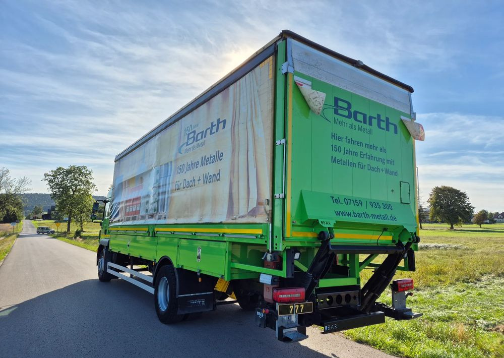 MAN Tgm 18.320 FULL SERWIS UNIKAT TOP ORYGINALNY PRZEBIEG z Niemiec AUTOMAT WINDA ACC Pirelli klima postojowa 18.250 18.290 15.250 15.290 15.320 - Plachtové nákladné vozidlo: obrázok 4 MAN Tgm 18.320 FULL SERWIS UNIKAT TOP ORYGINALNY PRZEBIEG z Niemiec AUTOMAT WINDA ACC Pirelli klima postojowa 18.250 18.290 15.250 15.290 15.320 - Plachtové nákladné vozidlo: obrázok 4